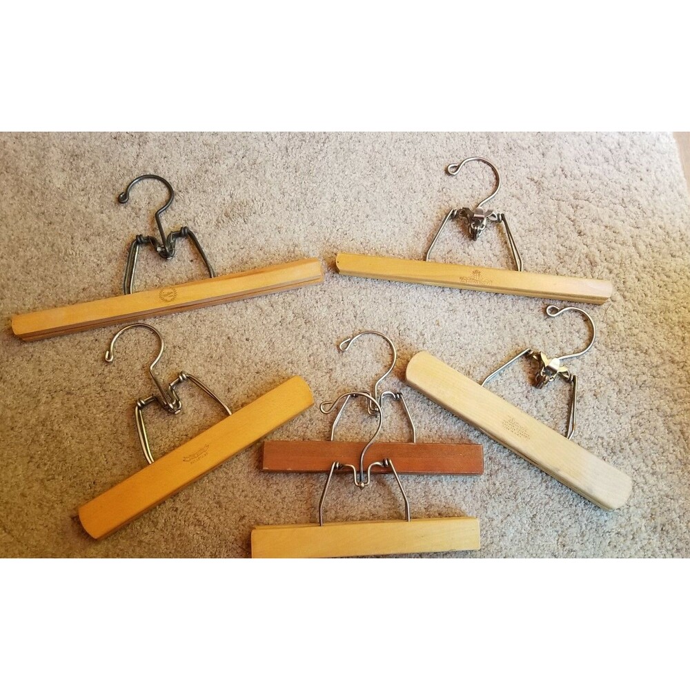 6 Vintage Wooden Wood Clamp Hangers Pant Skirt Harmony House Setwell Walker Scot